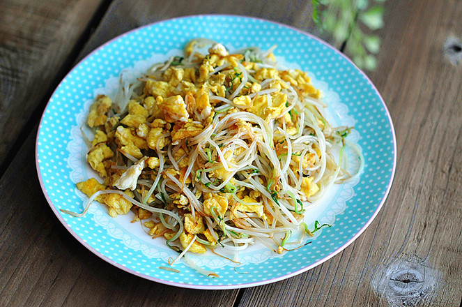 桂花豆芽的做法-家常味炒菜譜-易網(wǎng)健康養(yǎng)生網(wǎng) 桂花豆芽的做法-家常味炒菜譜