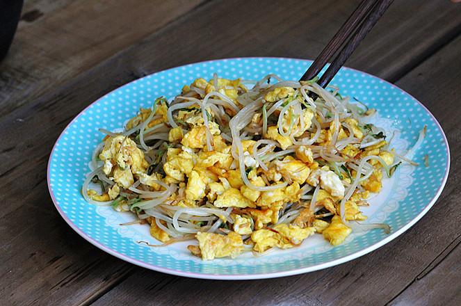 桂花豆芽的做法-家常味炒菜譜-易網(wǎng)健康養(yǎng)生網(wǎng) 桂花豆芽的做法-家常味炒菜譜