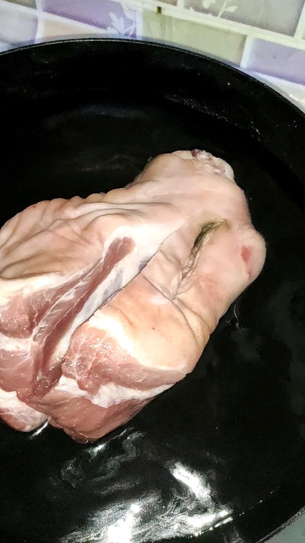 肘花腸的做法-咸鮮味煮菜譜