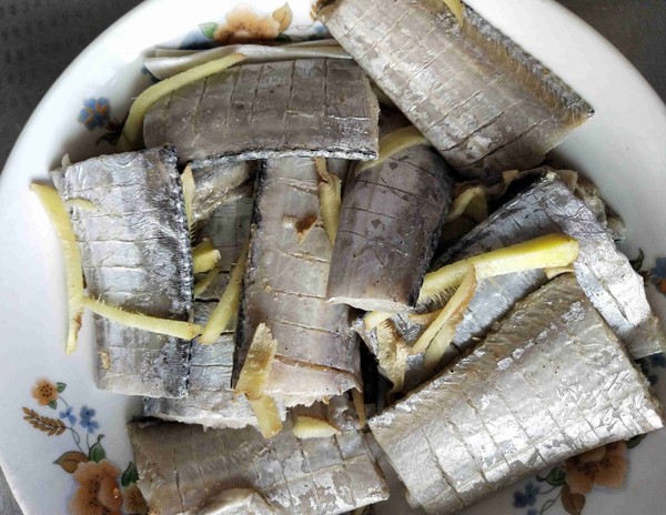 茄汁帶魚的做法-茄汁味燉菜譜