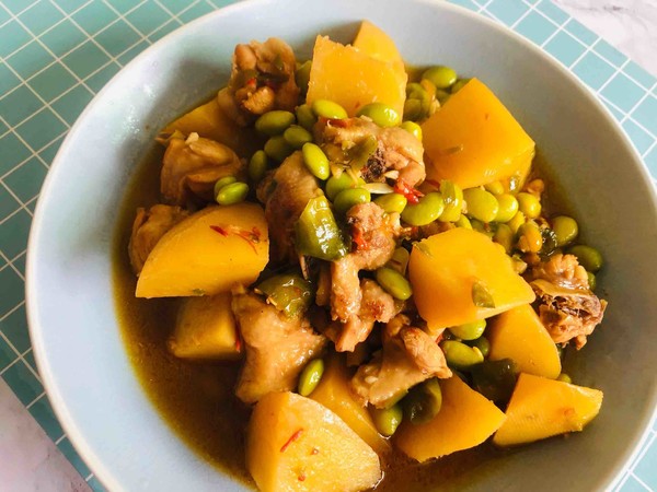 土豆燒雞翅根的做法-家常味燒菜譜-易網健康養生網 土豆燒雞翅根的做法-家常味燒菜譜