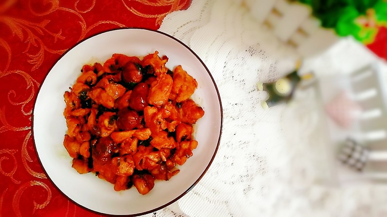 栗子燒雞腿的做法-家常味燒菜譜-易網健康養生網 栗子燒雞腿的做法-家常味燒菜譜