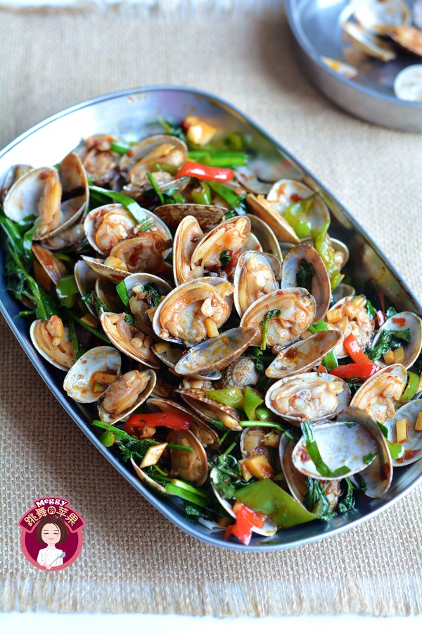 爆炒花蛤的做法-香辣味炒菜譜-易網健康養生網 爆炒花蛤的做法-香辣味炒菜譜