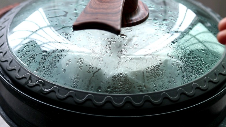 花甲燉蛋的做法-咸鮮味蒸菜譜-易網(wǎng)健康養(yǎng)生網(wǎng) 花甲燉蛋的做法-咸鮮味蒸菜譜