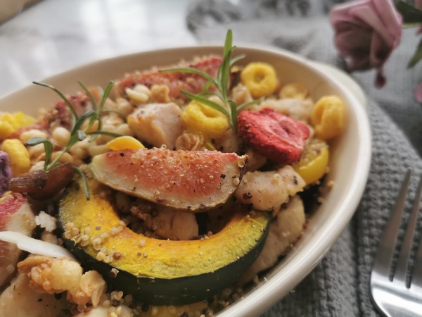 貝貝南瓜藜麥雞肉沙拉的做法-甜味烘焙菜譜-易網健康養生網 貝貝南瓜藜麥雞肉沙拉的做法-甜味烘焙菜譜