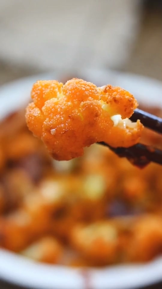 家常版干鍋有機菜花的做法-香辣味炒菜譜-易網健康養生網 家常版干鍋有機菜花的做法-香辣味炒菜譜