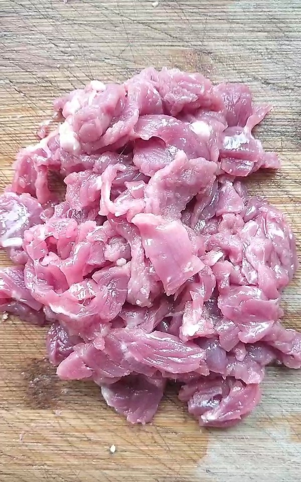 《白玉菇蒸牛肉》的做法-家常味蒸菜譜-易網<a href=http://www.jsjjzhkt.cn/ target=_blank class=infotextkey>健康養生</a>網 《白玉菇蒸牛肉》的做法-家常味蒸菜譜