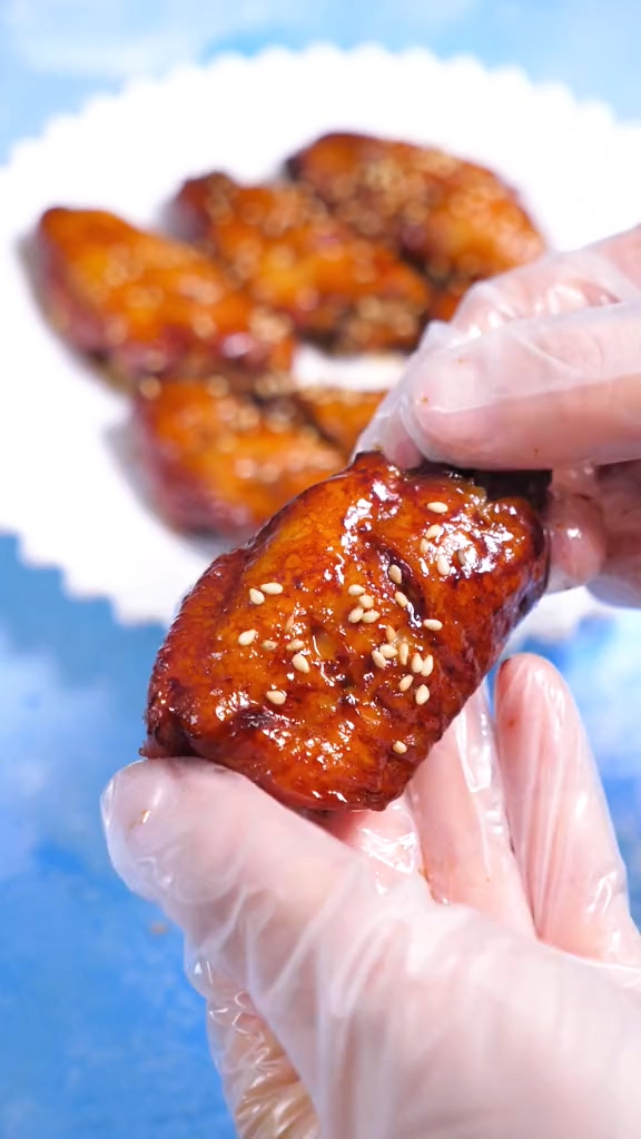 電飯鍋雞翅的做法-咸鮮味燉菜譜