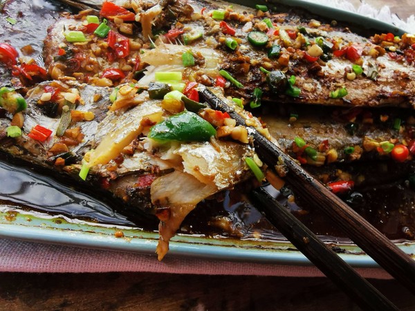 香辣帶魚的做法-香辣味烤菜譜-易網健康養生網 香辣帶魚的做法-香辣味烤菜譜