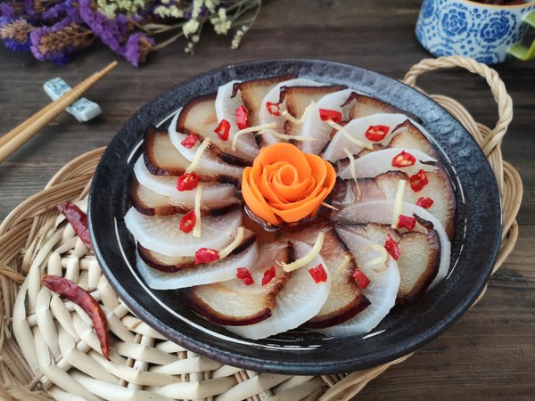 蘿卜蒸臘肉的做法-咸鮮味蒸菜譜-易網健康養生網 蘿卜蒸臘肉的做法-咸鮮味蒸菜譜