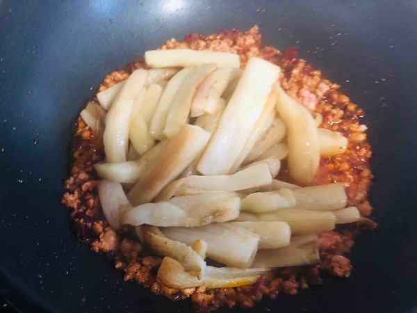 茄子這樣做，比肉還好吃，不一樣的肉沫茄子的做法-酸甜味炒菜譜