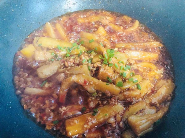 茄子這樣做，比肉還好吃，不一樣的肉沫茄子的做法-酸甜味炒菜譜