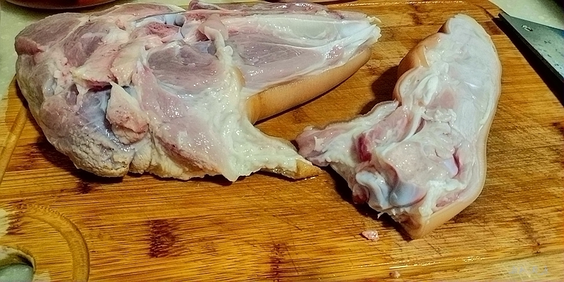 鹵香蹄膀的做法-醬香味鹵菜譜-易網(wǎng)健康養(yǎng)生網(wǎng) 鹵香蹄膀的做法-醬香味鹵菜譜