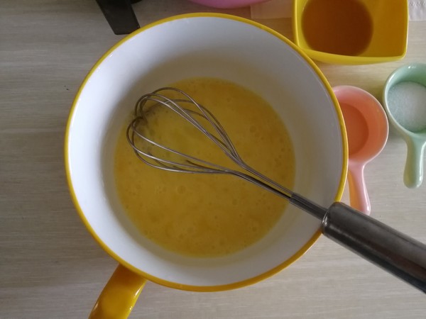 Q彈燉蛋的做法-咸鮮味蒸菜譜-易網<a href=http://www.jsjjzhkt.cn/ target=_blank class=infotextkey>健康養生</a>網 Q彈燉蛋的做法-咸鮮味蒸菜譜