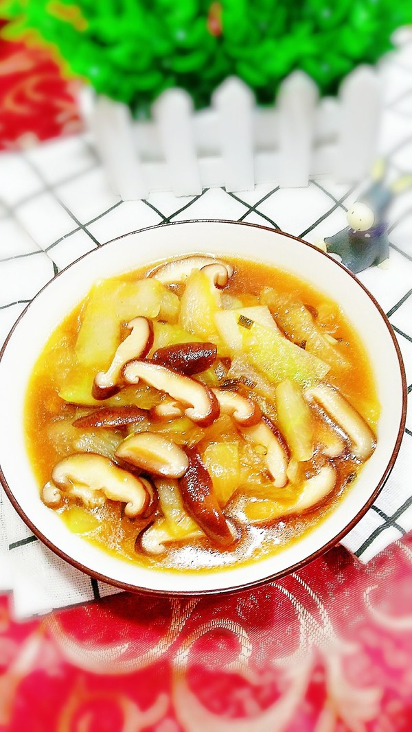 香菇燒冬瓜的做法-家常味炒菜譜-易網健康養生網 香菇燒冬瓜的做法-家常味炒菜譜