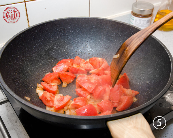 紅燴雞肉丸的做法-香辣味燴菜譜-易網健康養生網 紅燴雞肉丸的做法-香辣味燴菜譜