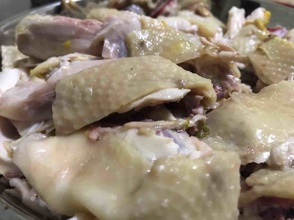 廣東家常白切雞的做法-家常味凍菜譜