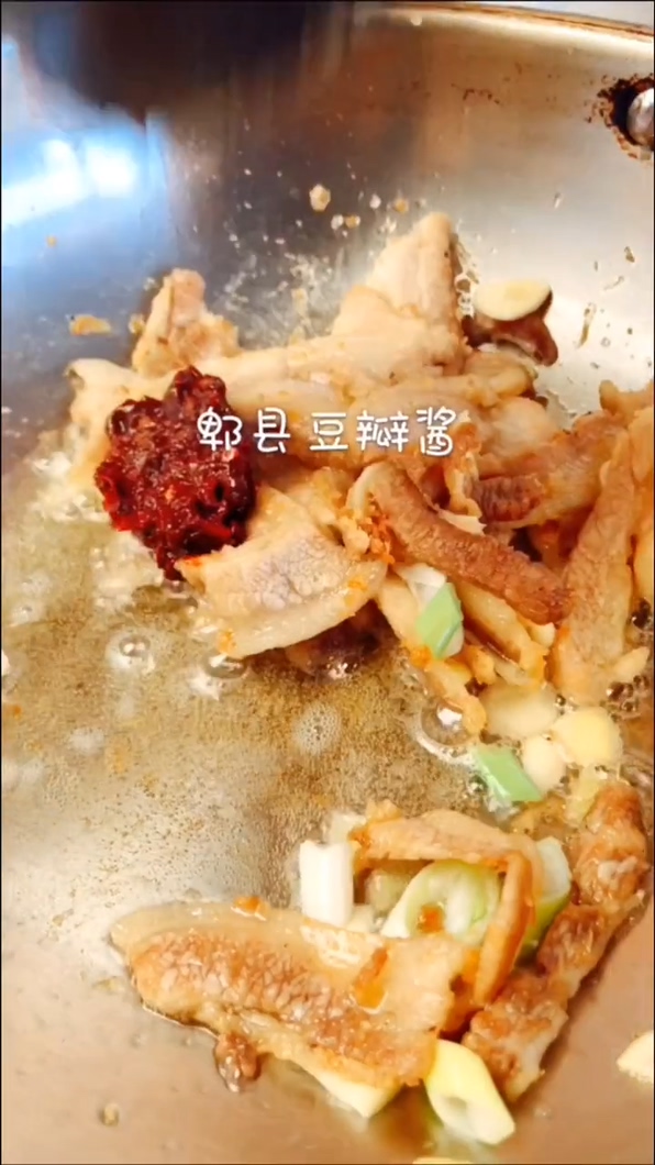 回鍋肉的做法-咸鮮味炒菜譜-易網健康養生網 回鍋肉的做法-咸鮮味炒菜譜