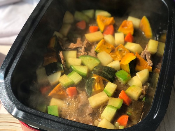 什錦牛肉鍋的做法-家常味煮菜譜-易網健康養生網 什錦牛肉鍋的做法-家常味煮菜譜