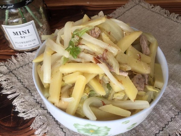 白菜燉土豆的做法-家常味燉菜譜