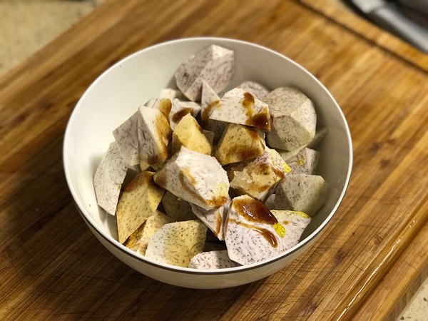 香蒸芋頭（咸鮮版）的做法-家常味蒸菜譜