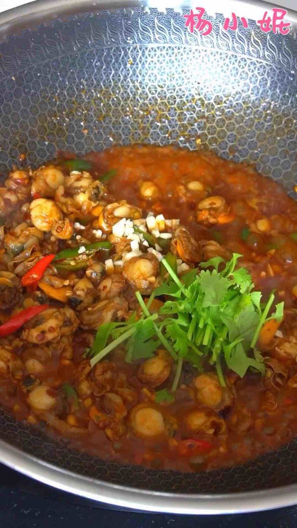 老干媽爆炒扇貝肉的做法-家常味炒菜譜-易網健康養生網 老干媽爆炒扇貝肉的做法-家常味炒菜譜