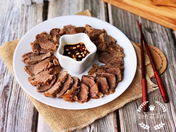 家庭版醬牛肉的做法-家常味燉菜譜-易網(wǎng)健康養(yǎng)生網(wǎng) 家庭版醬牛肉的做法-家常味燉菜譜