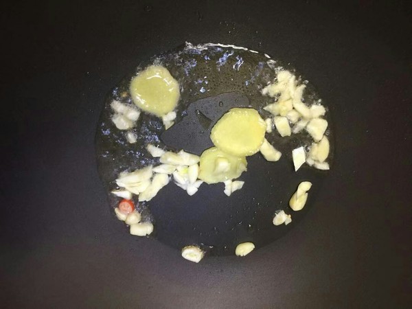 酸湯肥牛的做法-酸辣味煮菜譜-易網健康養生網 酸湯肥牛的做法-酸辣味煮菜譜