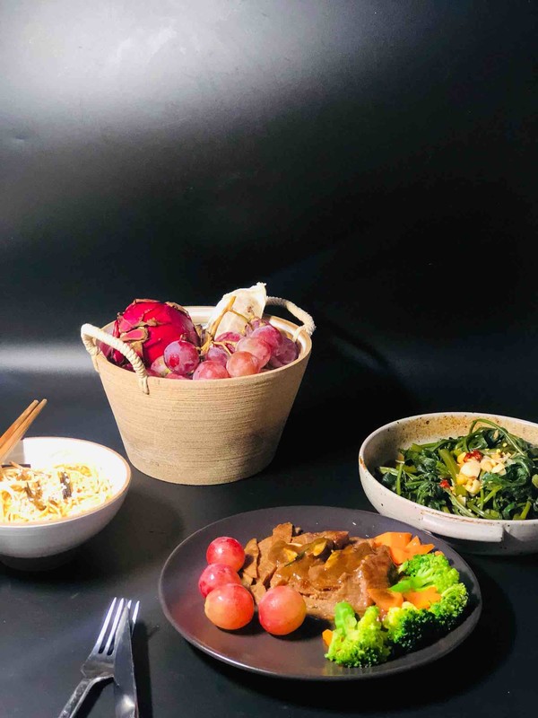 秘制香煎牛排的做法-咸鮮味煎菜譜-易網(wǎng)健康養(yǎng)生網(wǎng) 秘制香煎牛排的做法-咸鮮味煎菜譜