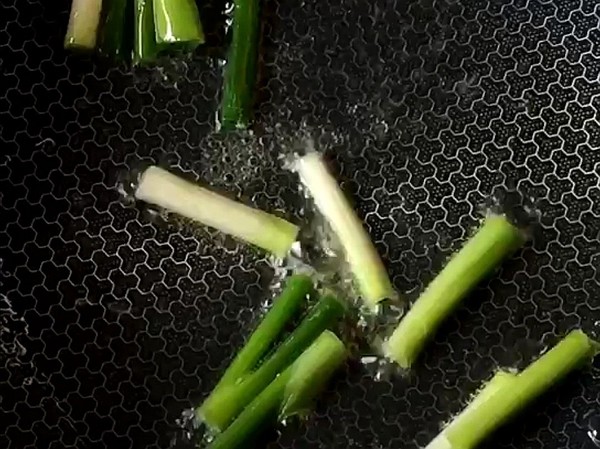 番茄巴沙魚(yú)的做法-咸鮮味煮菜譜-易網(wǎng)健康養(yǎng)生網(wǎng) 番茄巴沙魚(yú)的做法-咸鮮味煮菜譜