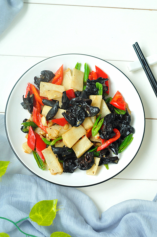 木耳山藥的做法-家常味炒菜譜-易網(wǎng)健康養(yǎng)生網(wǎng) 木耳山藥的做法-家常味炒菜譜