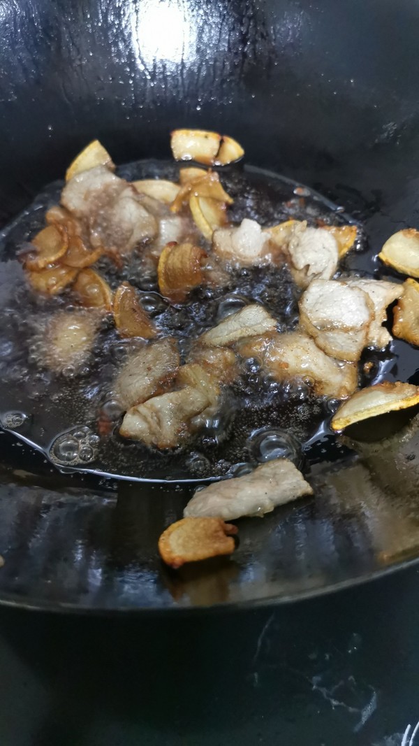 家常燜豆角的做法-家常味燜菜譜-易網(wǎng)<a href=http://www.jsjjzhkt.cn/ target=_blank class=infotextkey>健康養(yǎng)生</a>網(wǎng) 家常燜豆角的做法-家常味燜菜譜