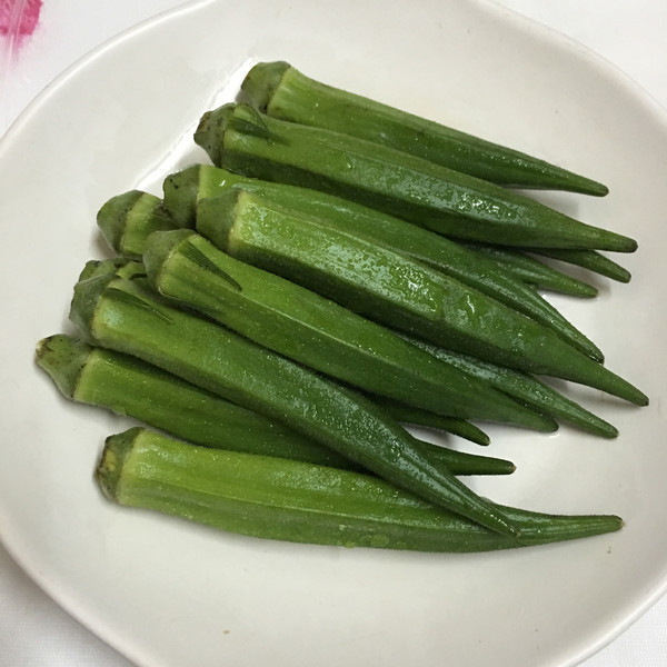 白灼秋葵的做法-家常味拌菜譜-易網<a href=http://www.jsjjzhkt.cn/ target=_blank class=infotextkey>健康養生</a>網 白灼秋葵的做法-家常味拌菜譜