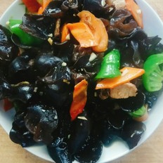 美味木耳的做法-家常味炒菜譜