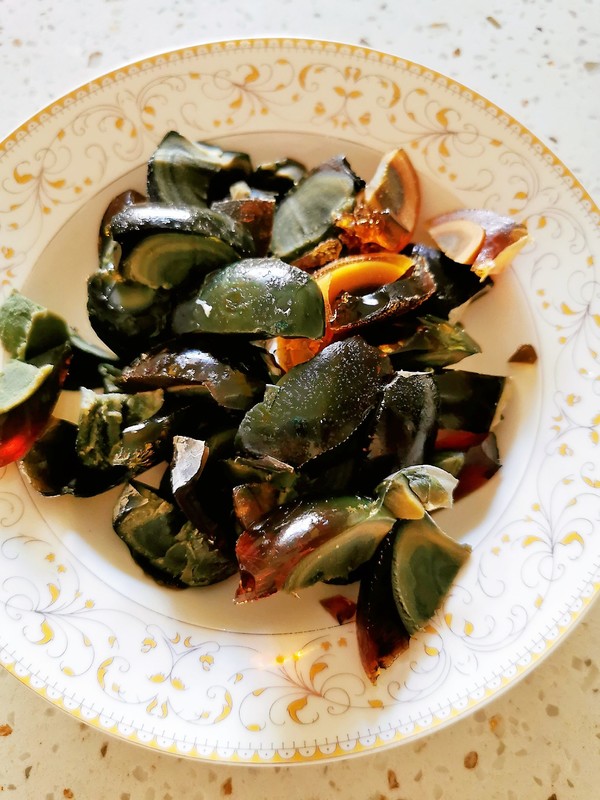 宮保皮蛋（無花生版）的做法-咸鮮味炒菜譜