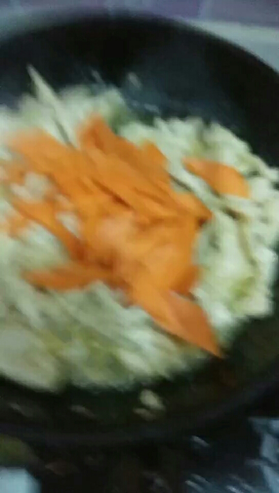 炒雞肉的做法-家常味炒菜譜-易網(wǎng)健康養(yǎng)生網(wǎng) 炒雞肉的做法-家常味炒菜譜