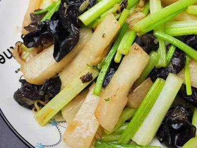 芹菜炒山藥的做法-家常味炒菜譜-易網健康養生網 芹菜炒山藥的做法-家常味炒菜譜