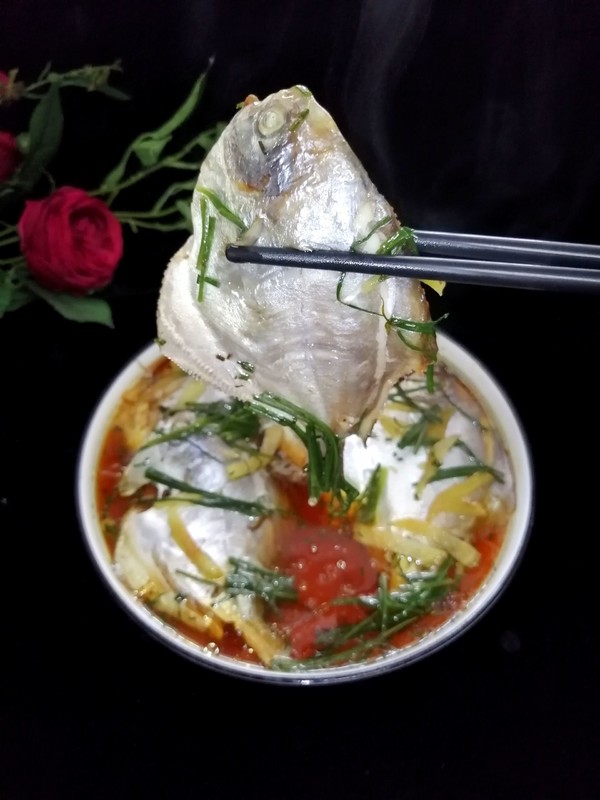 清蒸金昌魚的做法-咸鮮味蒸菜譜-易網(wǎng)健康養(yǎng)生網(wǎng) 清蒸金昌魚的做法-咸鮮味蒸菜譜