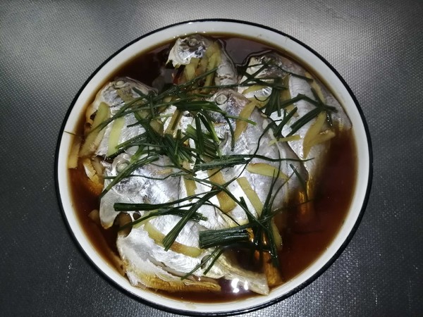 清蒸金昌魚的做法-咸鮮味蒸菜譜-易網(wǎng)健康養(yǎng)生網(wǎng) 清蒸金昌魚的做法-咸鮮味蒸菜譜