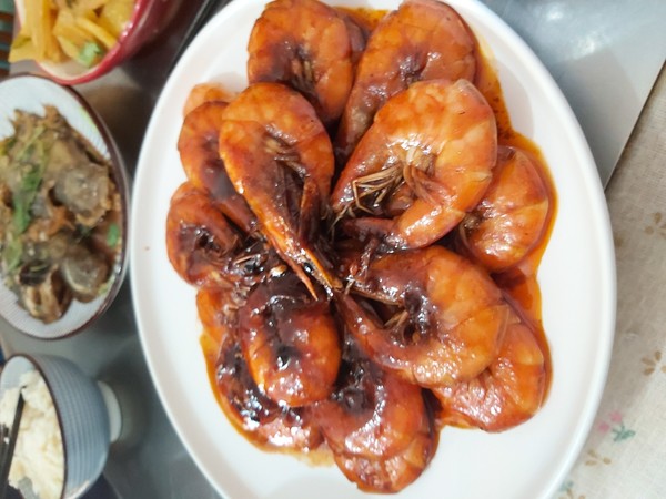 油燜大蝦的做法-咸鮮味煎菜譜-易網健康養生網 油燜大蝦的做法-咸鮮味煎菜譜