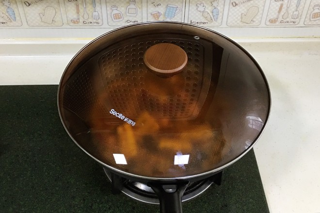 香菇燉雞的做法-家常味燉菜譜-易網健康養生網 香菇燉雞的做法-家常味燉菜譜