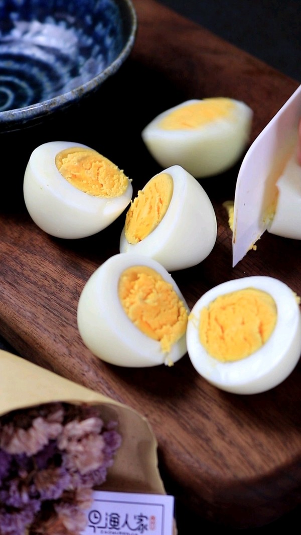 魚糕沙拉雞蛋杯的做法-酸辣味拌菜譜-易網健康養生網 魚糕沙拉雞蛋杯的做法-酸辣味拌菜譜