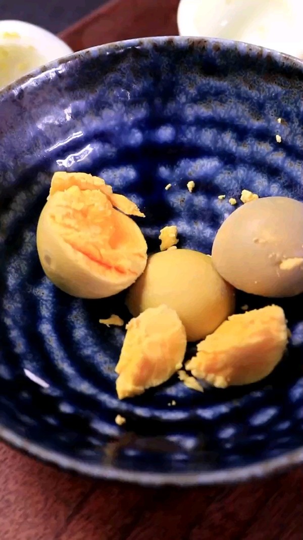 魚糕沙拉雞蛋杯的做法-酸辣味拌菜譜-易網健康養生網 魚糕沙拉雞蛋杯的做法-酸辣味拌菜譜