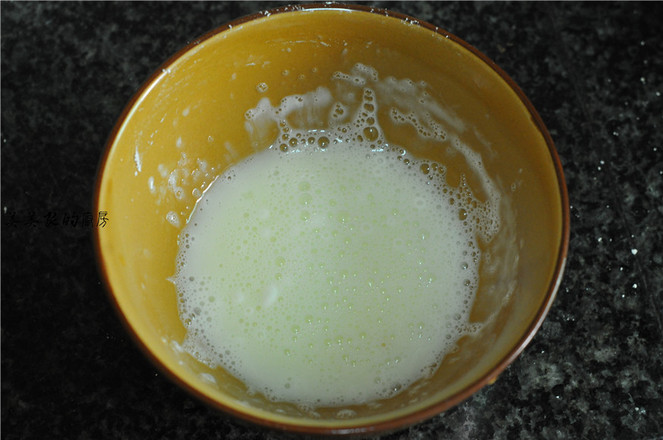 蒜爆肉片的做法-家常味炒菜譜-易網健康養生網 蒜爆肉片的做法-家常味炒菜譜