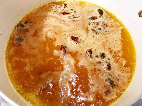 超入味的鹽焗鳳爪的做法-咸鮮味煮菜譜-易網健康養(yǎng)生網 超入味的鹽焗鳳爪的做法-咸鮮味煮菜譜