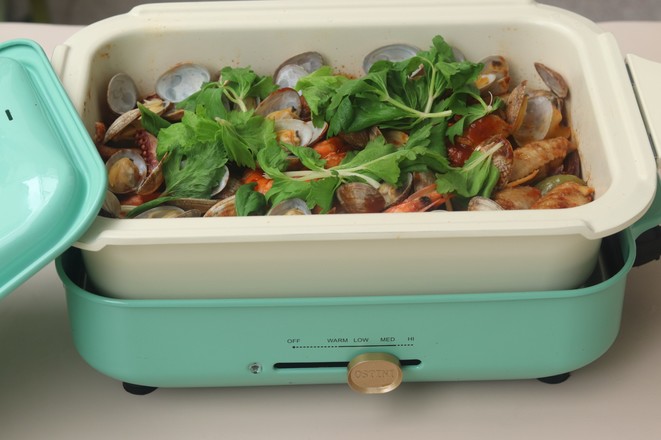 花甲三汁燜鍋的做法-咸鮮味煮菜譜