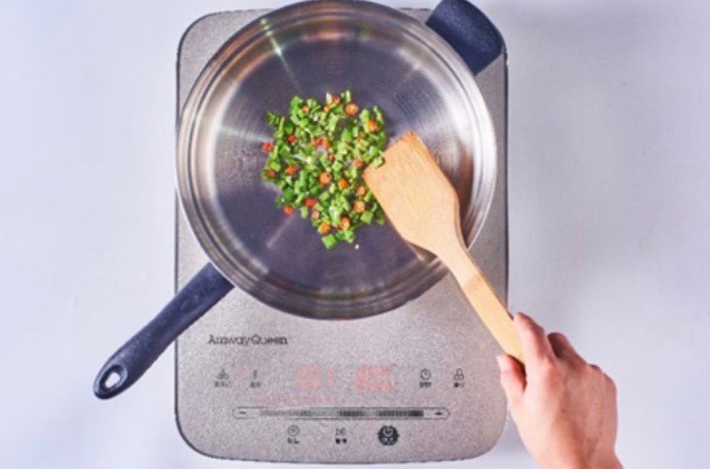 土耳其炒蛋的做法-其它口味炒菜譜-易網健康養生網 土耳其炒蛋的做法-其它口味炒菜譜