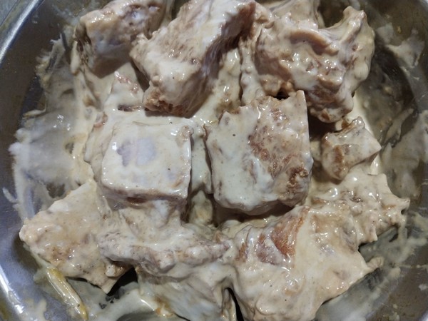 玉米筍蒸排骨的做法-咸鮮味蒸菜譜-易網健康養生網 玉米筍蒸排骨的做法-咸鮮味蒸菜譜