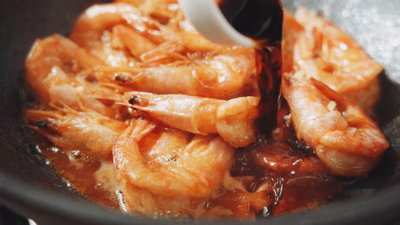 橄欖油油爆蝦【孔老師教做菜】的做法-酸甜味炸菜譜-易網健康養生網 橄欖油油爆蝦【孔老師教做菜】的做法-酸甜味炸菜譜