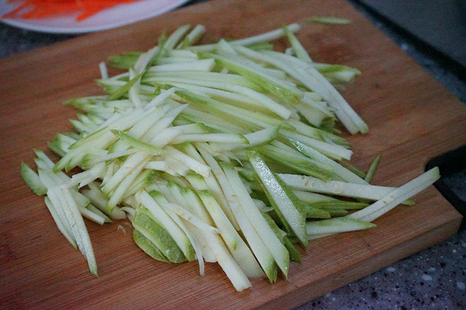 家常版-----韓式拌飯的做法-香辣味拌菜譜-易網健康養生網 家常版-----韓式拌飯的做法-香辣味拌菜譜